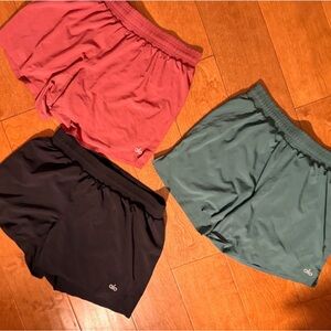 ALO Yoga Men's Athletic Running Shorts 5 inch shorts - Red, Black, Green